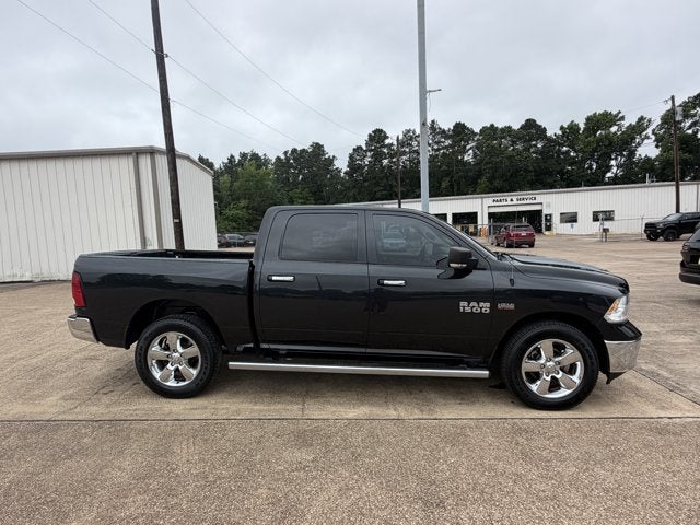 2017 RAM 1500 Lone Star Crew Cab 4x4 5'7' Box