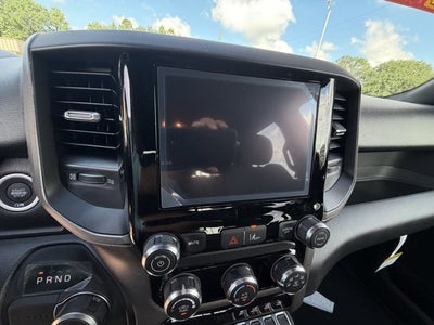 2026 RAM Ram 1500 RAM 1500 EXPRESS CREW CAB 4X2 5'7' BOX