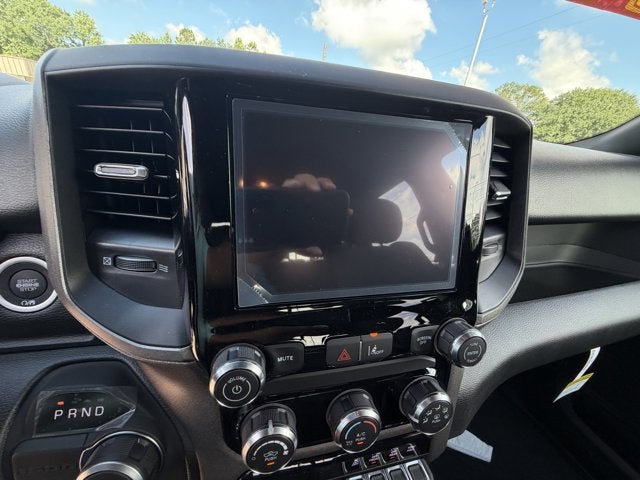 2026 RAM Ram 1500 RAM 1500 EXPRESS CREW CAB 4X2 5'7' BOX