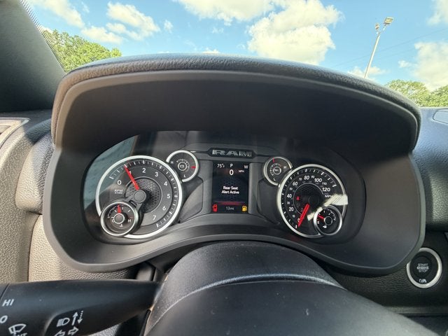 2026 RAM Ram 1500 RAM 1500 EXPRESS CREW CAB 4X2 5'7' BOX