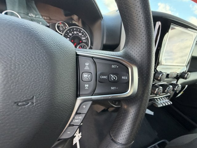 2026 RAM Ram 1500 RAM 1500 EXPRESS CREW CAB 4X2 5'7' BOX