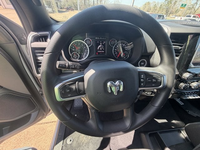 2026 RAM Ram 1500 RAM 1500 EXPRESS CREW CAB 4X2 5'7' BOX