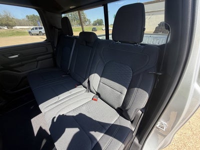 2026 RAM Ram 1500 RAM 1500 EXPRESS CREW CAB 4X2 5'7' BOX