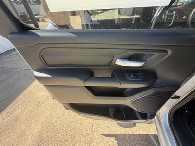 2026 RAM Ram 1500 RAM 1500 EXPRESS CREW CAB 4X2 5'7' BOX