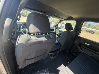 2026 RAM Ram 1500 RAM 1500 EXPRESS CREW CAB 4X2 5'7' BOX