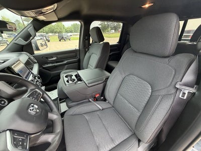 2026 RAM Ram 1500 RAM 1500 EXPRESS CREW CAB 4X2 5'7' BOX