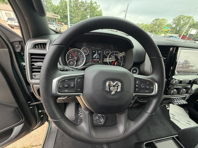 2026 RAM Ram 1500 RAM 1500 EXPRESS CREW CAB 4X2 5'7' BOX