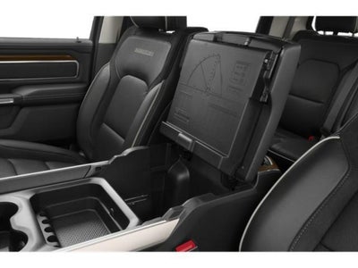 2022 RAM 1500 Laramie Crew Cab 4x2 5'7' Box