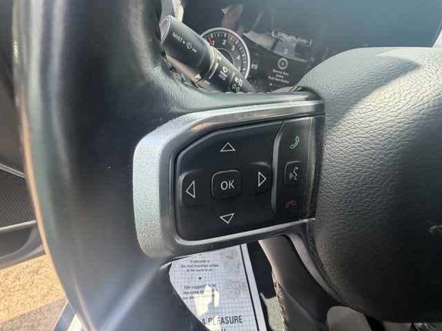 2022 RAM 1500 Laramie Crew Cab 4x2 5'7' Box
