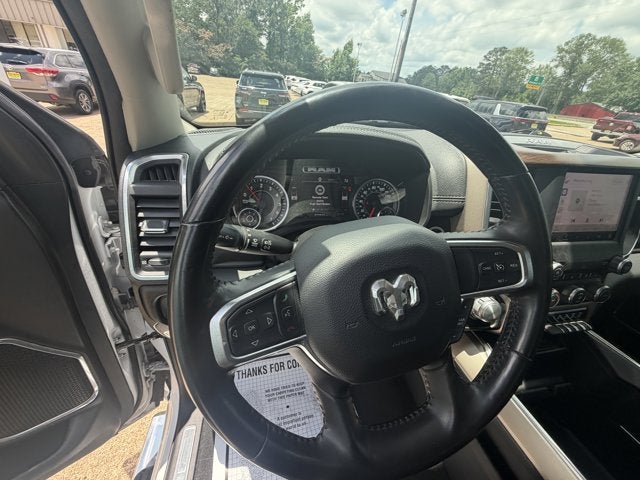 2022 RAM 1500 Laramie Crew Cab 4x2 5'7' Box