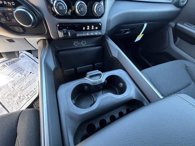 2025 RAM Ram 1500 RAM 1500 LONE STAR CREW CAB 4X4 5'7' BOX