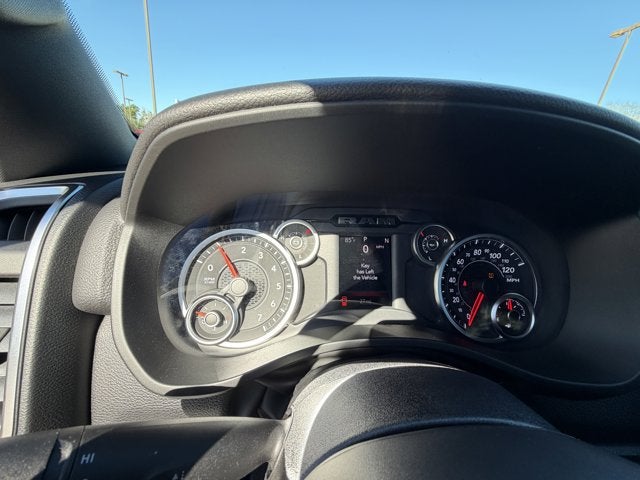 2025 RAM Ram 1500 RAM 1500 LONE STAR CREW CAB 4X4 5'7' BOX