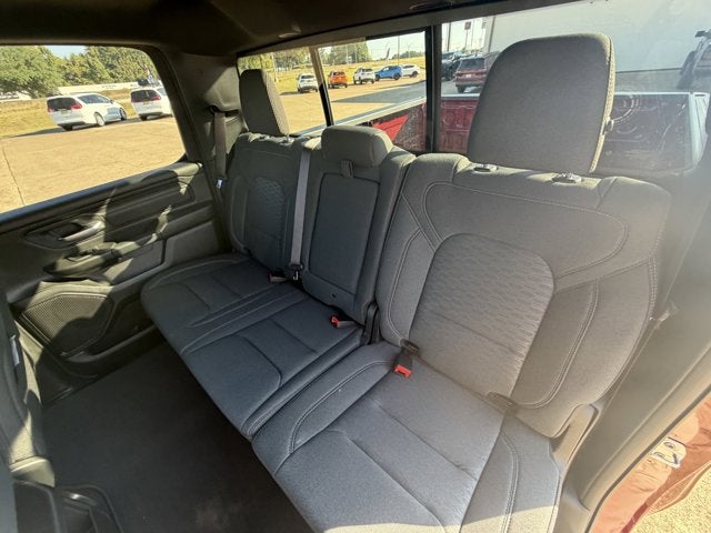 2025 RAM Ram 1500 RAM 1500 TRADESMAN CREW CAB 4X4 5'7' BOX