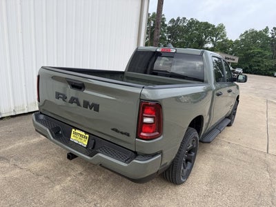 2026 RAM Ram 1500 RAM 1500 EXPRESS CREW CAB 4X4 5'7' BOX