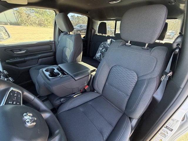 2026 RAM Ram 1500 RAM 1500 EXPRESS QUAD CAB 4X2 6'4' BOX