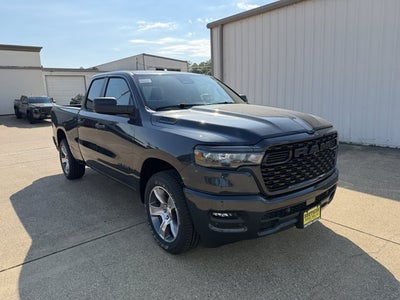 2027 RAM Ram 1500 RAM 1500 EXPRESS QUAD CAB 4X2 6'4' BOX