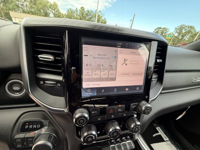 2027 RAM Ram 1500 RAM 1500 LONE STAR CREW CAB 4X4 5'7' BOX