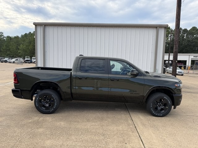 2027 RAM Ram 1500 RAM 1500 LONE STAR CREW CAB 4X4 5'7' BOX