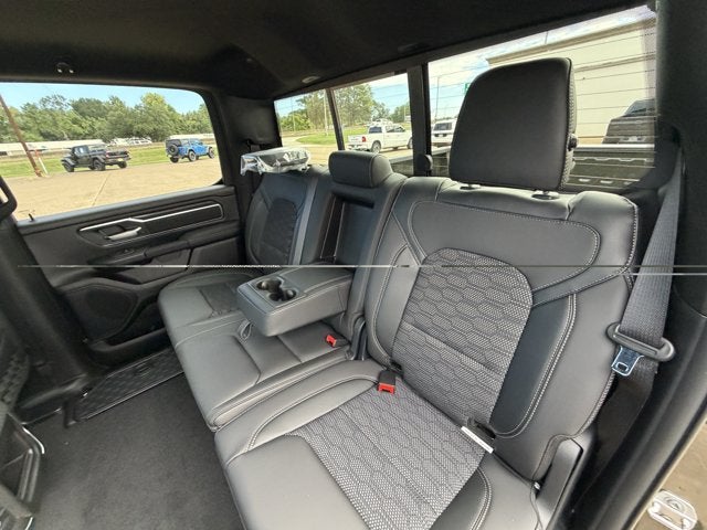 2027 RAM Ram 1500 RAM 1500 LONE STAR CREW CAB 4X4 5'7' BOX