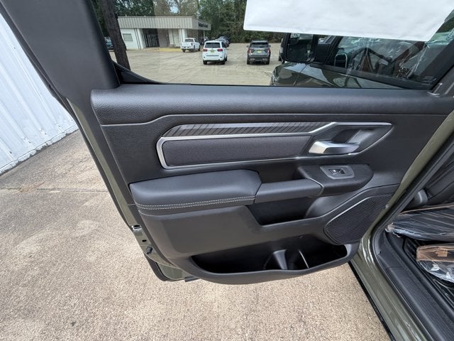 2027 RAM Ram 1500 RAM 1500 LONE STAR CREW CAB 4X4 5'7' BOX