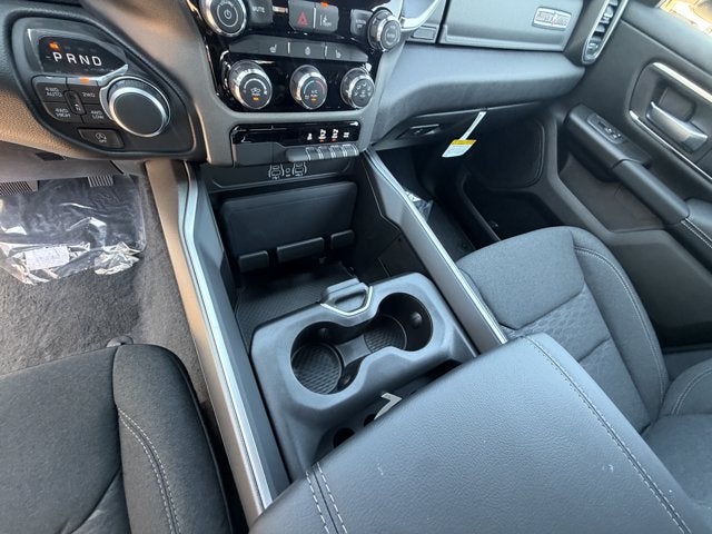 2027 RAM Ram 1500 RAM 1500 LONE STAR CREW CAB 4X4 5'7' BOX