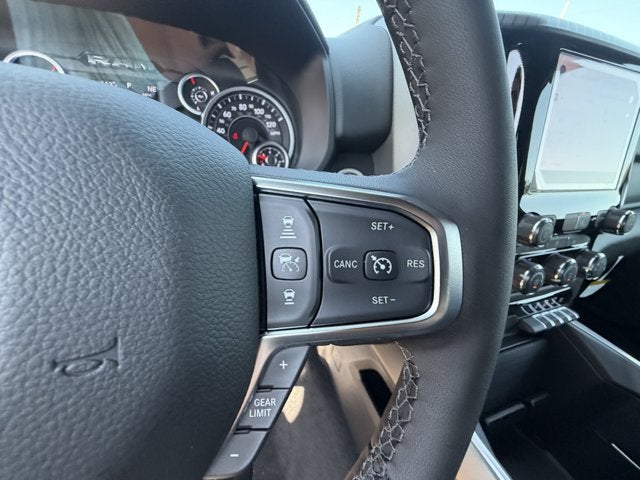 2027 RAM Ram 1500 RAM 1500 LONE STAR CREW CAB 4X4 5'7' BOX