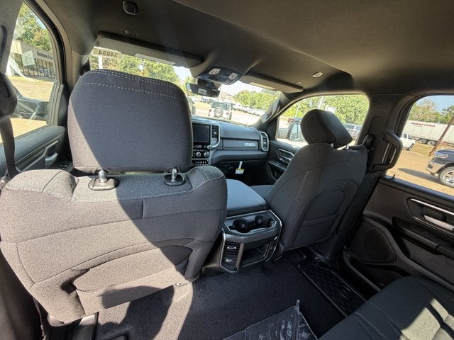 2027 RAM Ram 1500 RAM 1500 LONE STAR CREW CAB 4X4 5'7' BOX