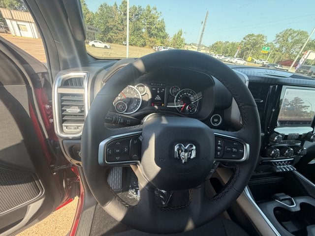 2027 RAM Ram 1500 RAM 1500 LONE STAR CREW CAB 4X4 5'7' BOX