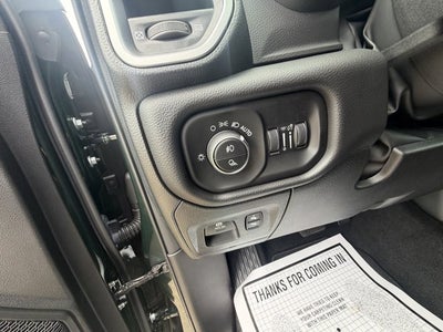 2026 RAM Ram 1500 RAM 1500 LONE STAR CREW CAB 4X4 5'7' BOX