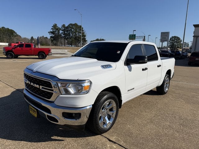 2023 RAM 1500 Lone Star Crew Cab 4x4 5'7' Box