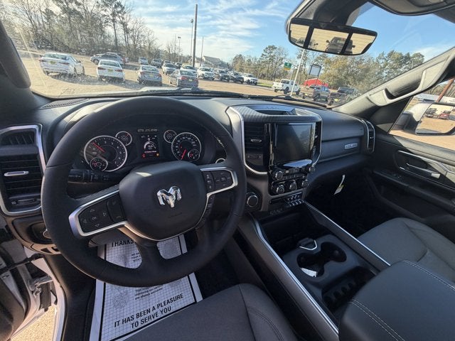 2026 RAM Ram 1500 RAM 1500 LONE STAR CREW CAB 4X4 5'7' BOX