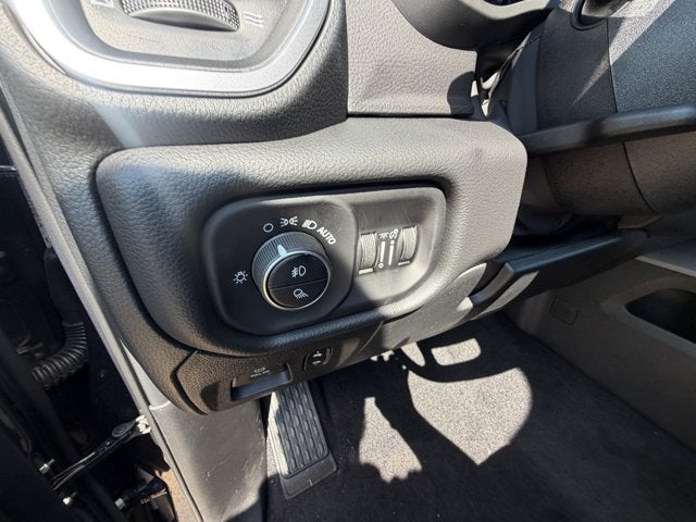 2027 RAM 1500 Lone Star