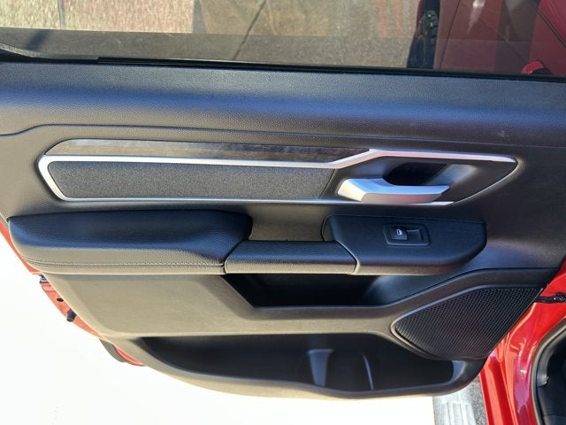 2021 RAM 1500 Big Horn Crew Cab 4x4 5'7' Box