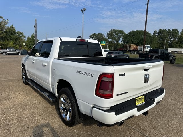 2022 RAM 1500 Big Horn Crew Cab 4x4 5'7' Box