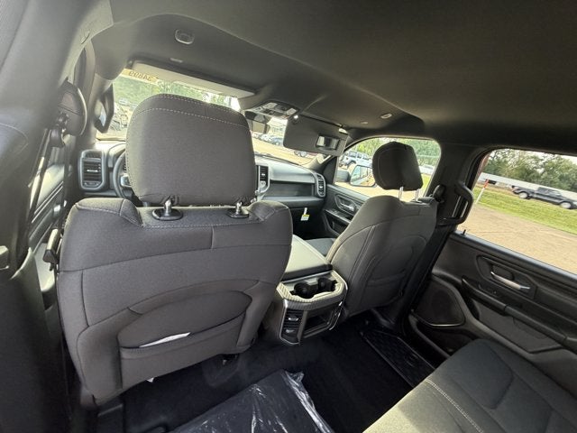 2027 RAM Ram 1500 RAM 1500 EXPRESS CREW CAB 4X4 5'7' BOX