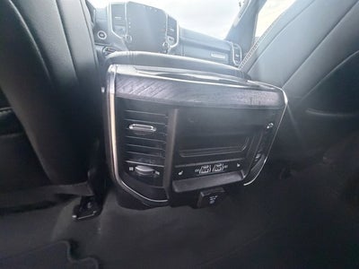 2024 RAM 1500 Laramie Crew Cab 4x4 5'7' Box