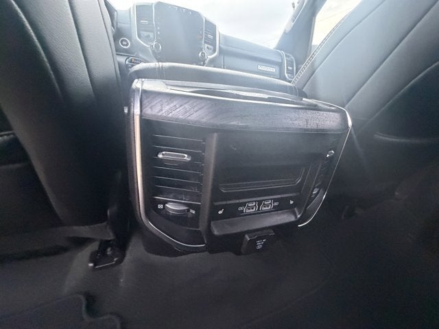 2024 RAM 1500 Laramie Crew Cab 4x4 5'7' Box