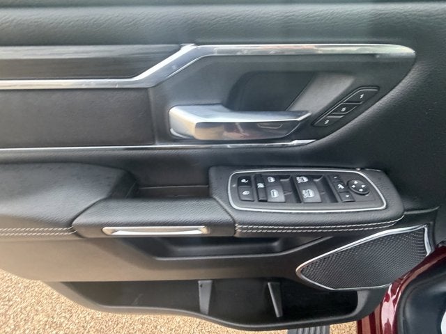 2024 RAM 1500 Laramie Crew Cab 4x4 5'7' Box