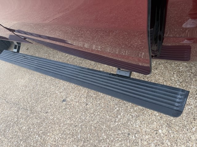 2024 RAM 1500 Laramie Crew Cab 4x4 5'7' Box