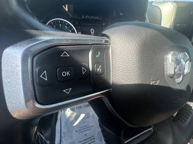 2021 RAM 1500 Laramie Crew Cab 4x4 5'7' Box