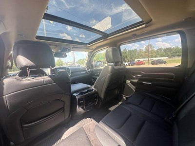 2021 RAM 1500 Laramie Crew Cab 4x4 5'7' Box