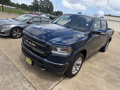 2021 RAM 1500 Laramie Crew Cab 4x4 5'7' Box
