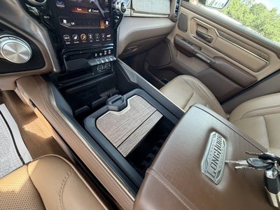 2020 RAM 1500 Laramie Longhorn Crew Cab 4x4 5'7' Box