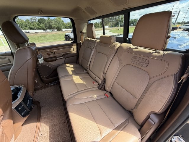2020 RAM 1500 Laramie Longhorn Crew Cab 4x4 5'7' Box