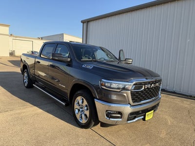 2025 RAM 1500 Lone Star Crew Cab 4x4 6'4' Box