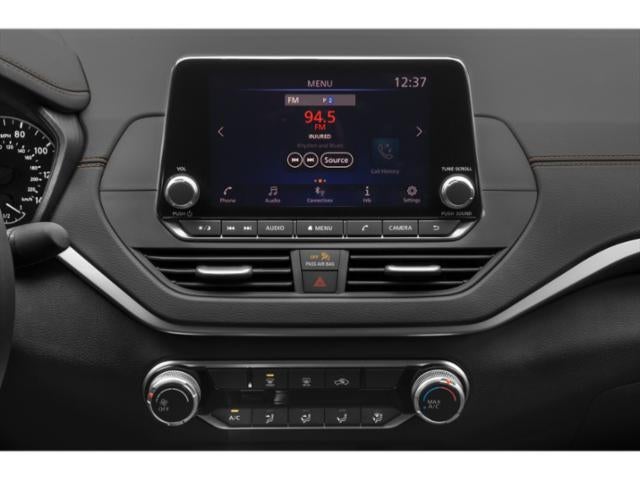 2022 Nissan Altima SR FWD