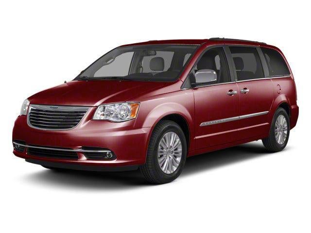 2013 Chrysler Town & Country Touring