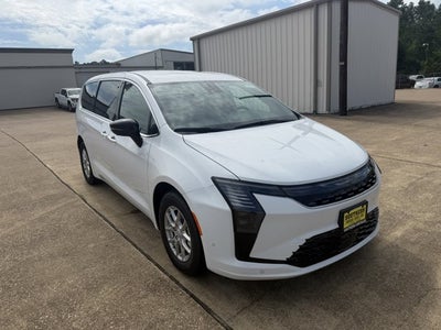 2027 Chrysler Pacifica PACIFICA SELECT
