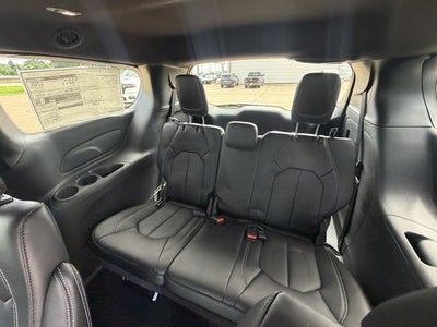 2027 Chrysler Pacifica PACIFICA SELECT