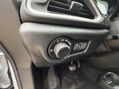 2026 Chrysler Voyager VOYAGER LX